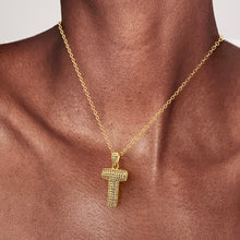 Letra tipo teni con cadena