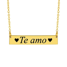Collar con plaquita personalizada con grabado