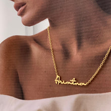 Colla con nombre personalizado cursiva