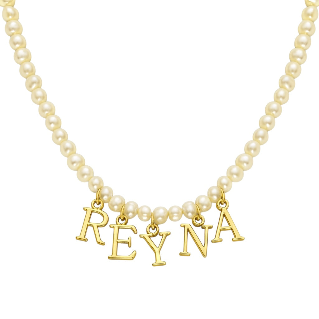 Collar perla de río con nombre personalizado