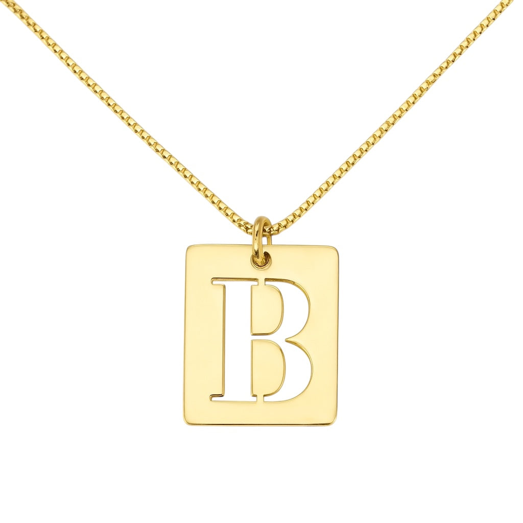Collar letra cuadro