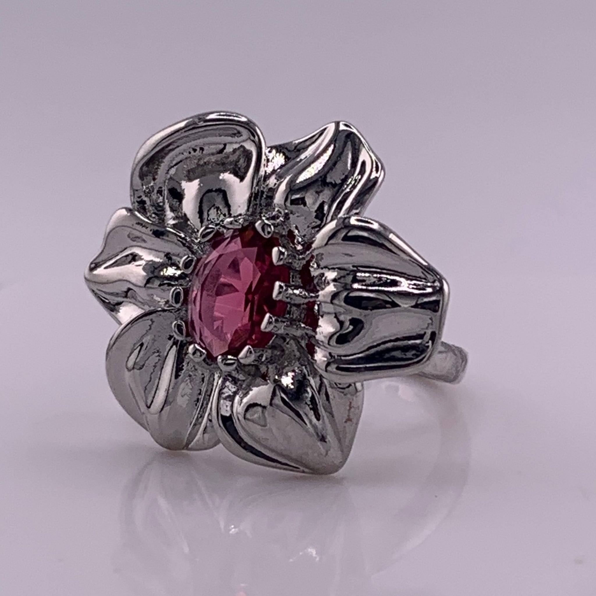 Anillo Flor con Cristal