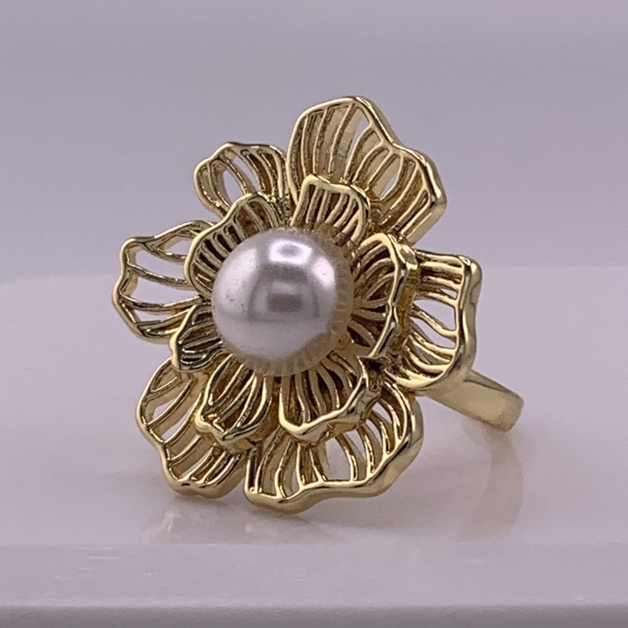 Anillo flor perla