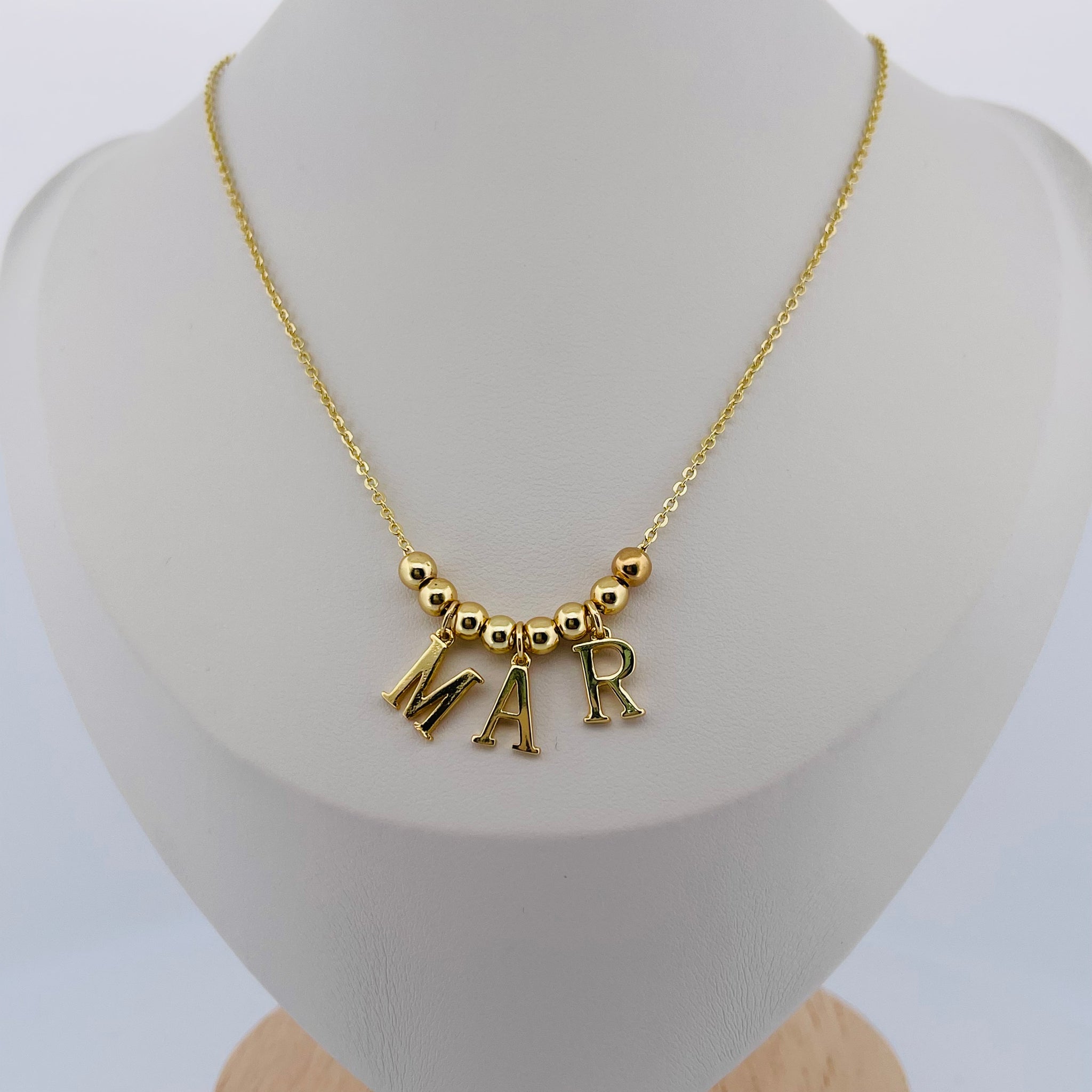 Nombre personalizado letra por letra
