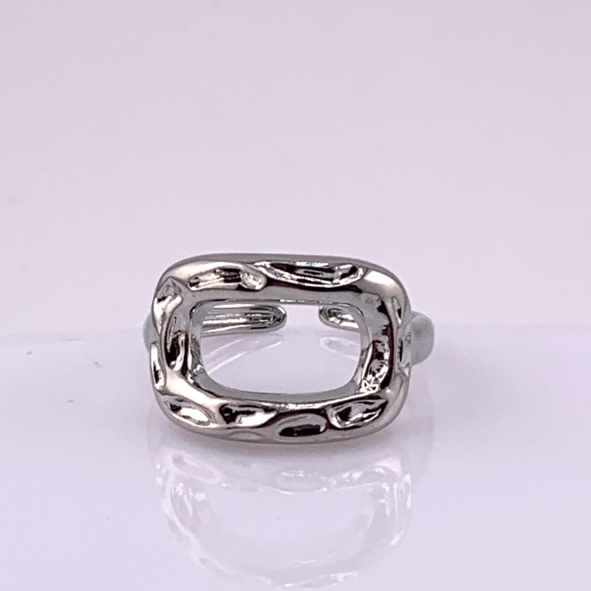 Anillo Cuadrado Relieve