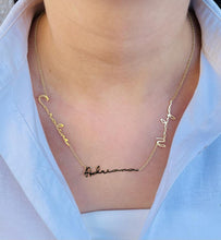 Colla con nombre personalizado cursiva