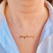 Colla con nombre personalizado cursiva