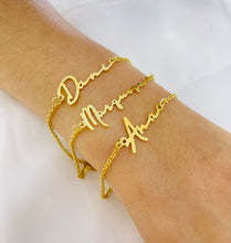 Pulsera con nombre